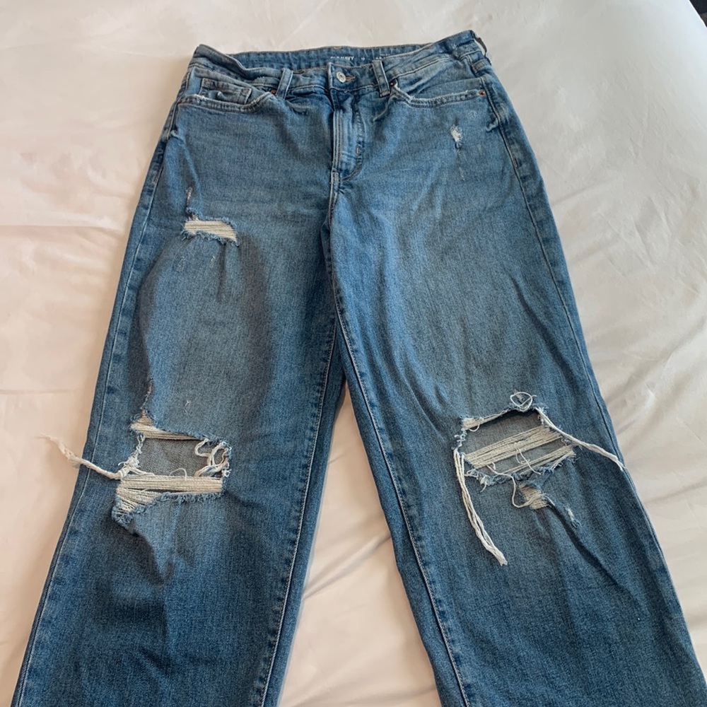 Old Navy OG loose high rise distressed jeans.